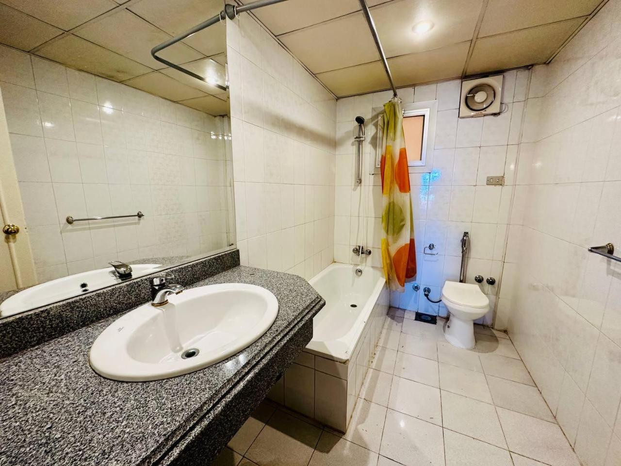 Queens Valley Hotel Louxor Extérieur photo