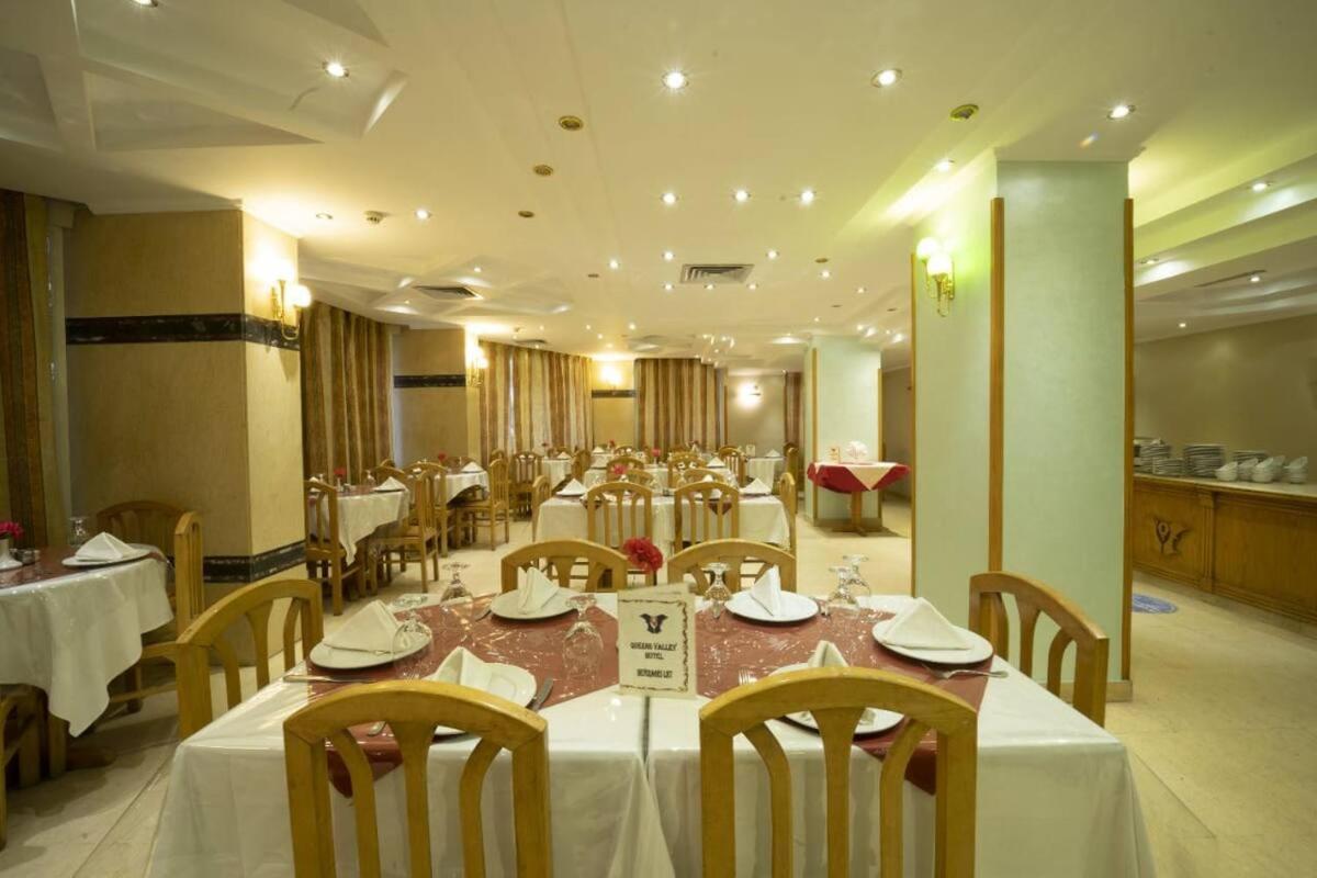 Queens Valley Hotel Louxor Extérieur photo